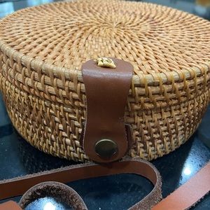 Round Rattan Purse